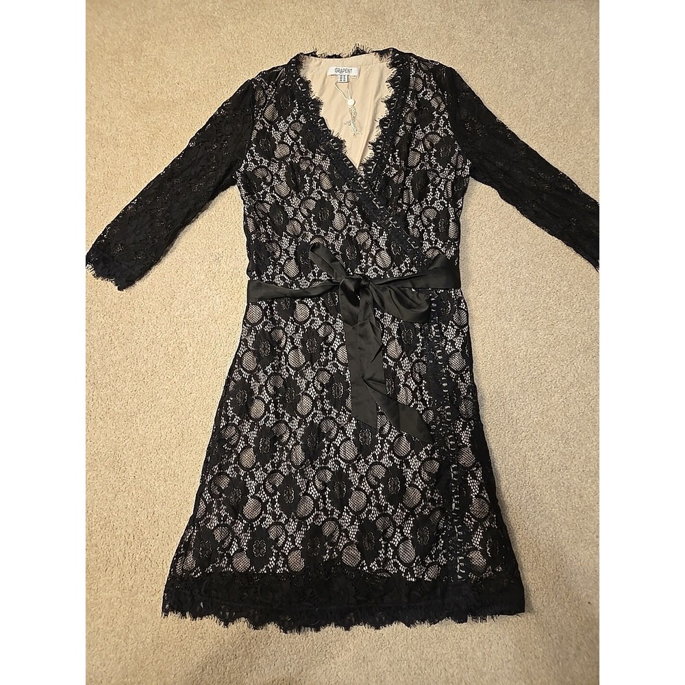Grapent Size 10 Lace‎ Floral Wrap Dress Black Overlay Plunge